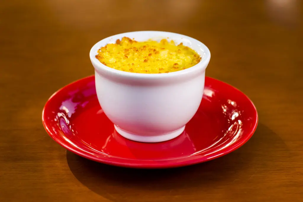 Apresentação de Escondidinho de carne de sol com macaxeira