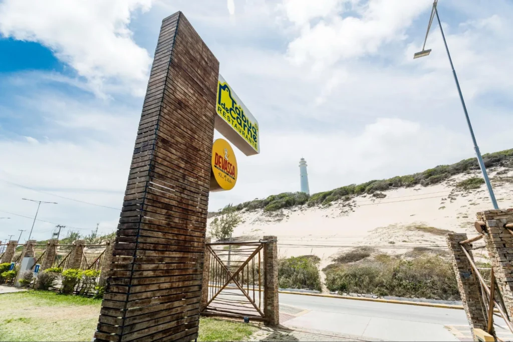 fachada da unidade do Tábua de Carne da Via Costeira